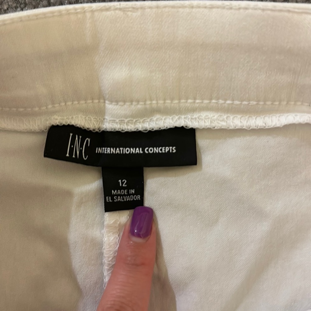 Super Cute White INC size 12 shorts